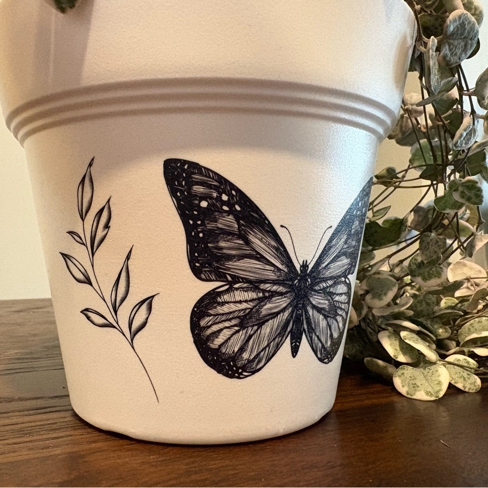 Planter with Butterfly - Picture 2 of 3